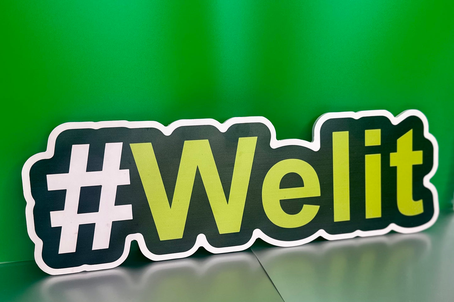 #WElit
